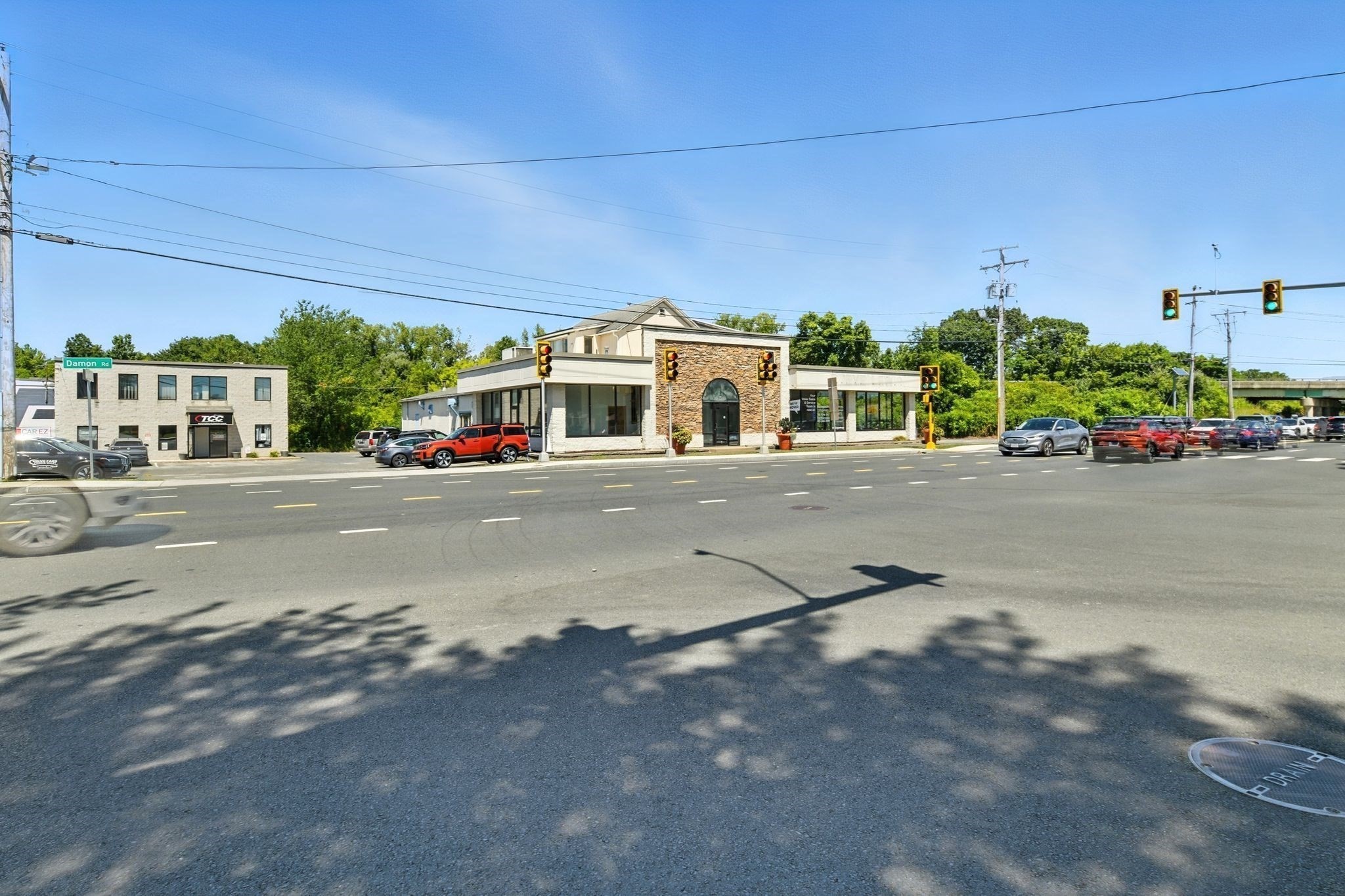 48 Damon Rd, Northampton, MA 01060 - Image 4