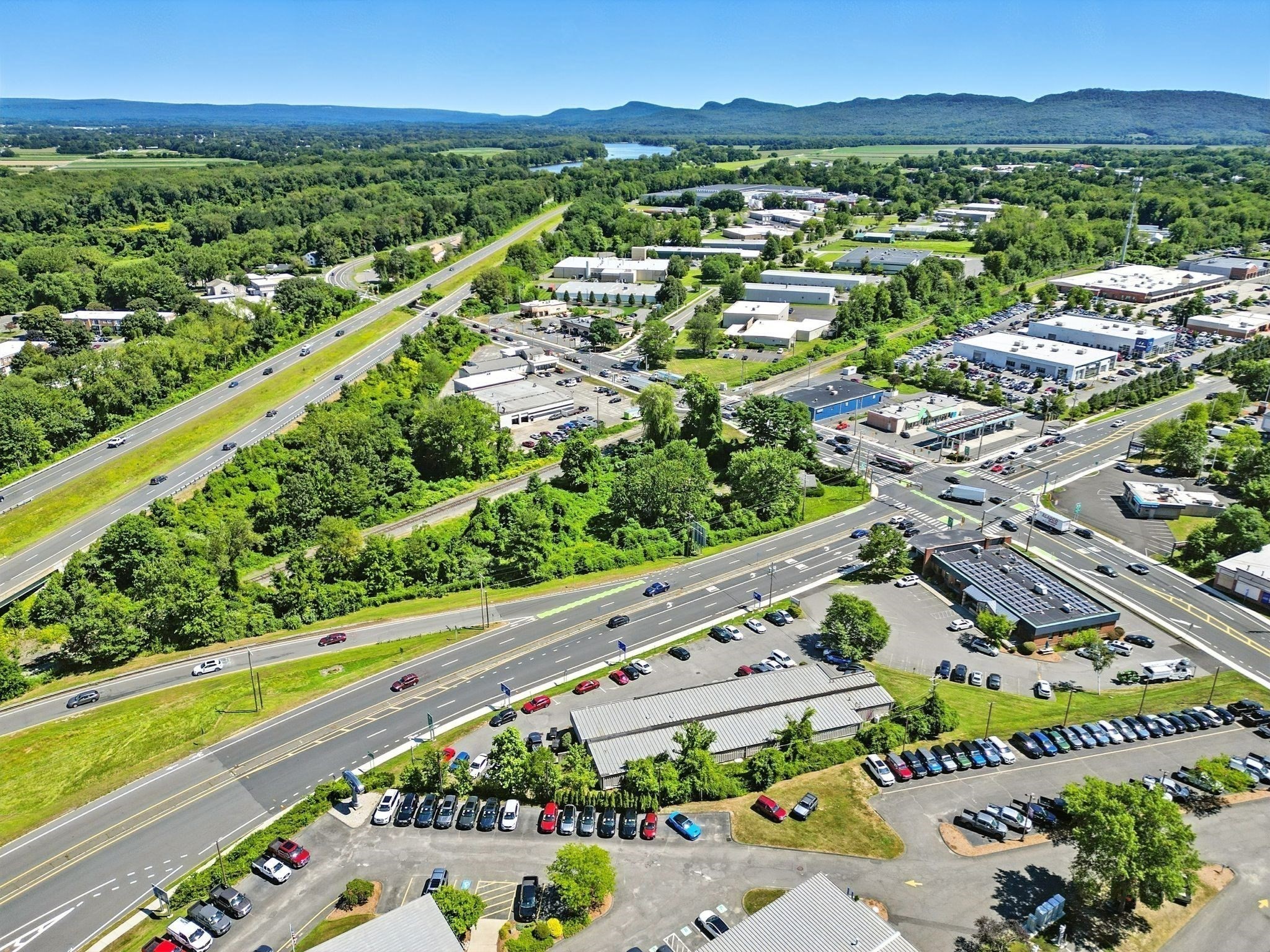 48 Damon Rd, Northampton, MA 01060 - Image 31