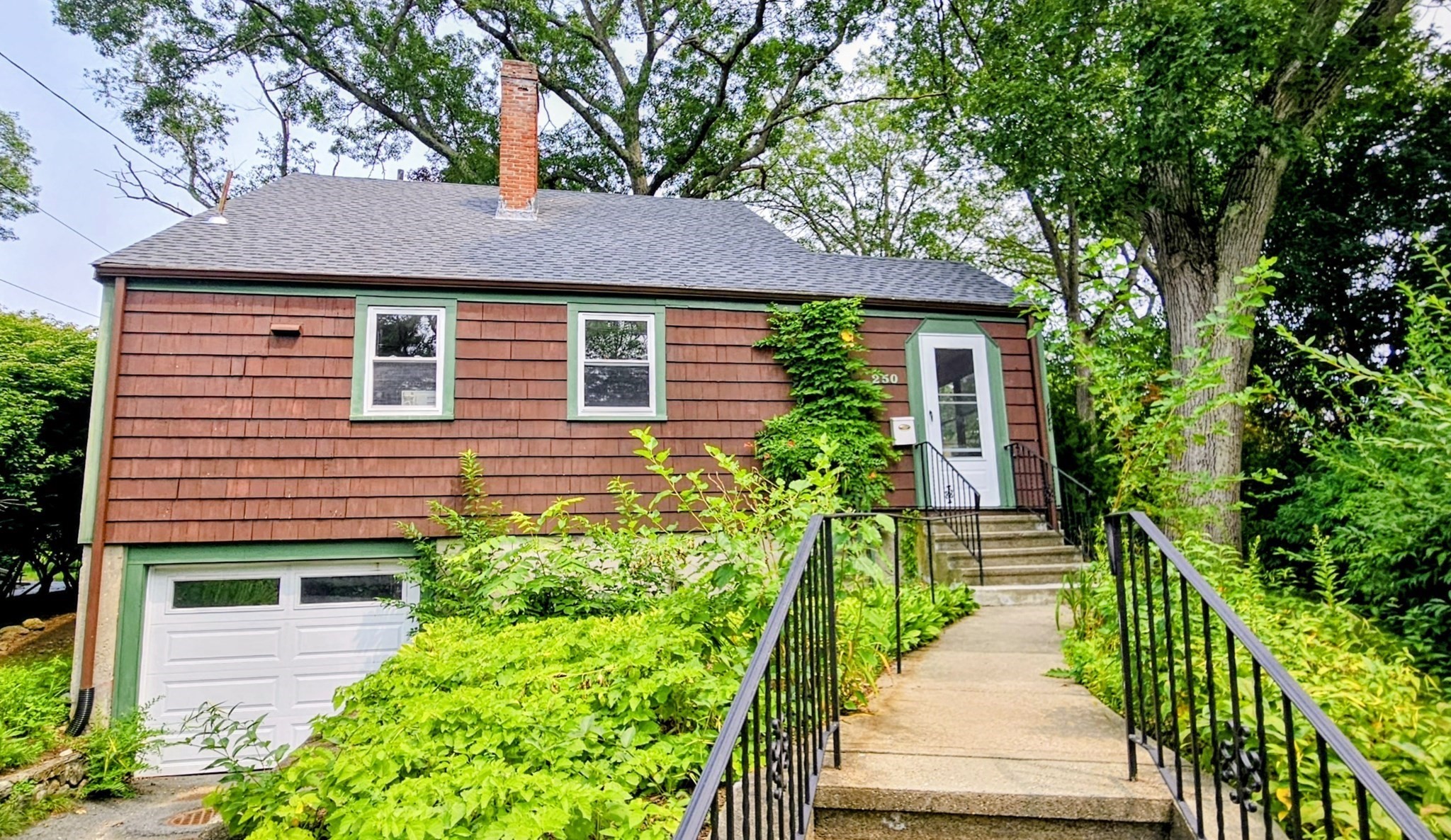 250 Woodcliff Rd, Newton, MA 02461 - Image 1