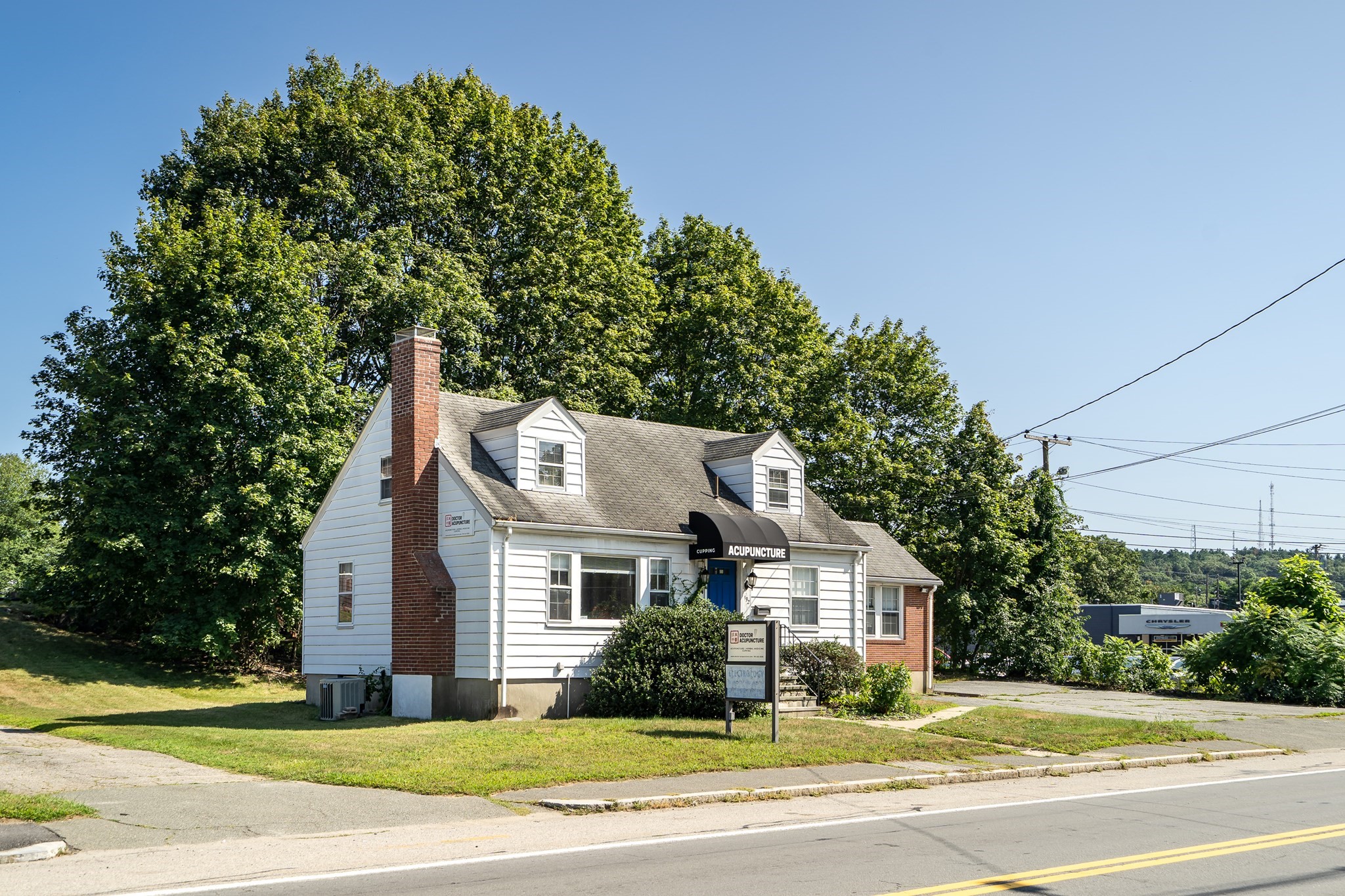 192 Lexington Street, Woburn, MA 01801 - Image 2