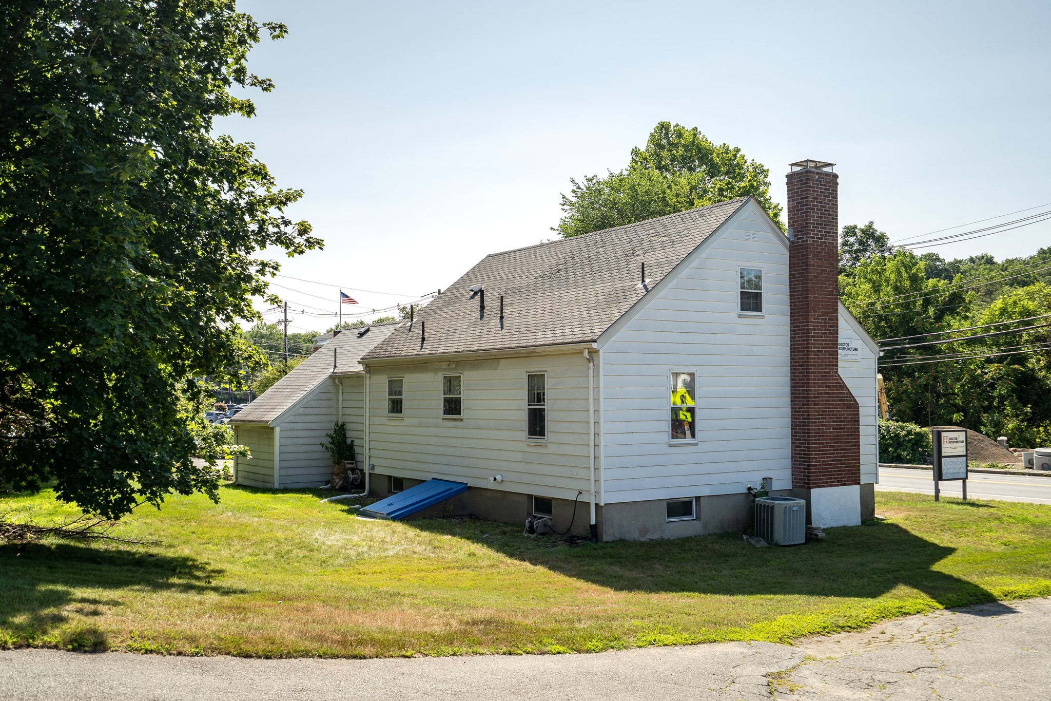 192 Lexington Street, Woburn, MA 01801 - Image 11