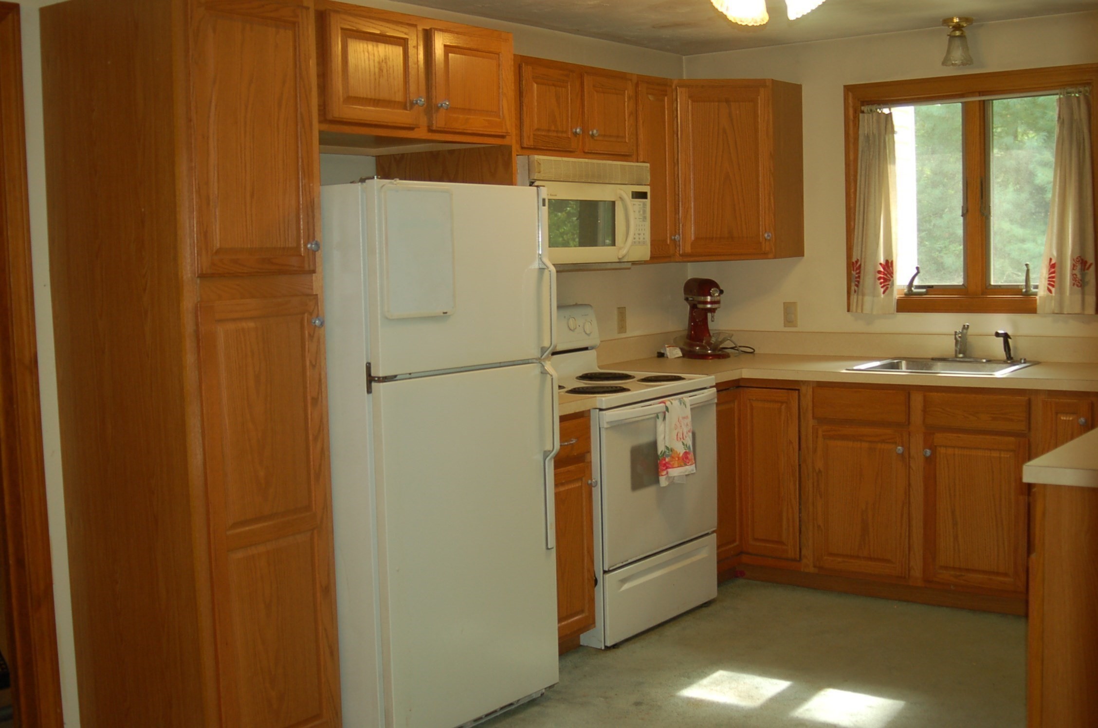 195 Slab Bridge Rd, Freetown, MA 02702 - Image 16