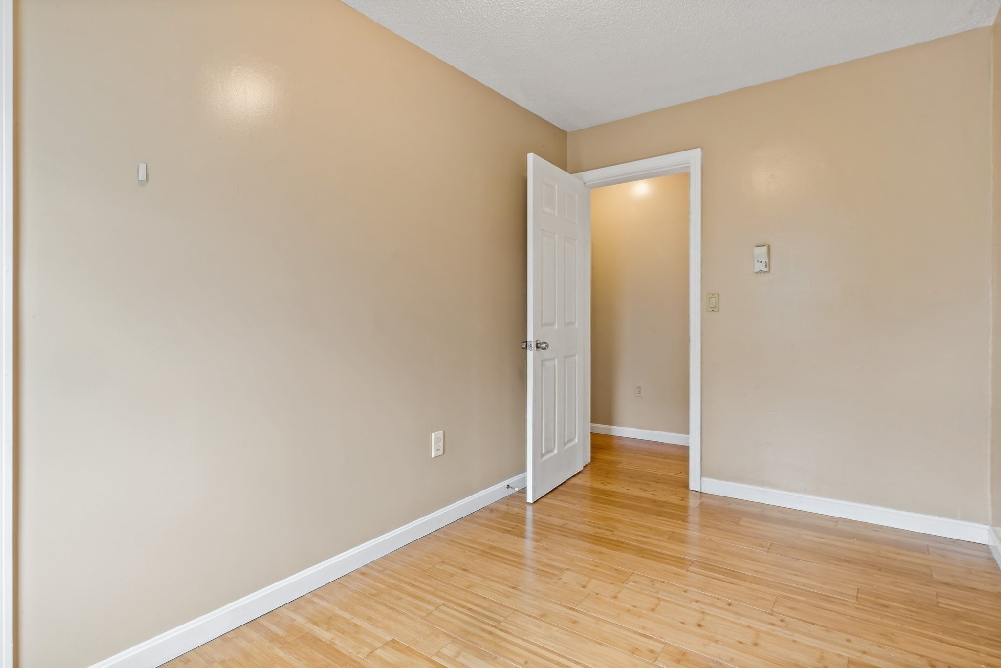 45 Fourth St Unit Right, Worcester, MA 01602 - Image 11