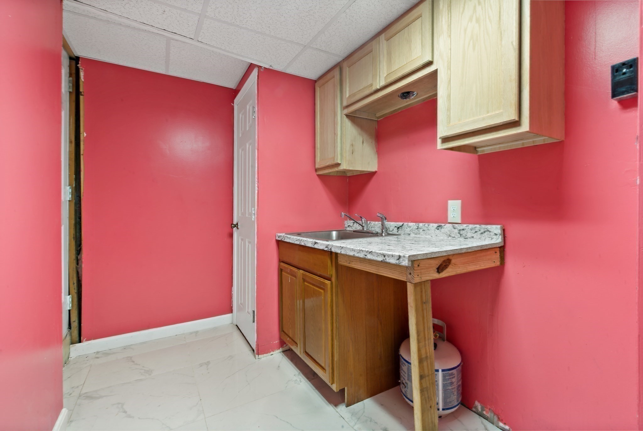 45 Fourth St Unit Right, Worcester, MA 01602 - Image 17