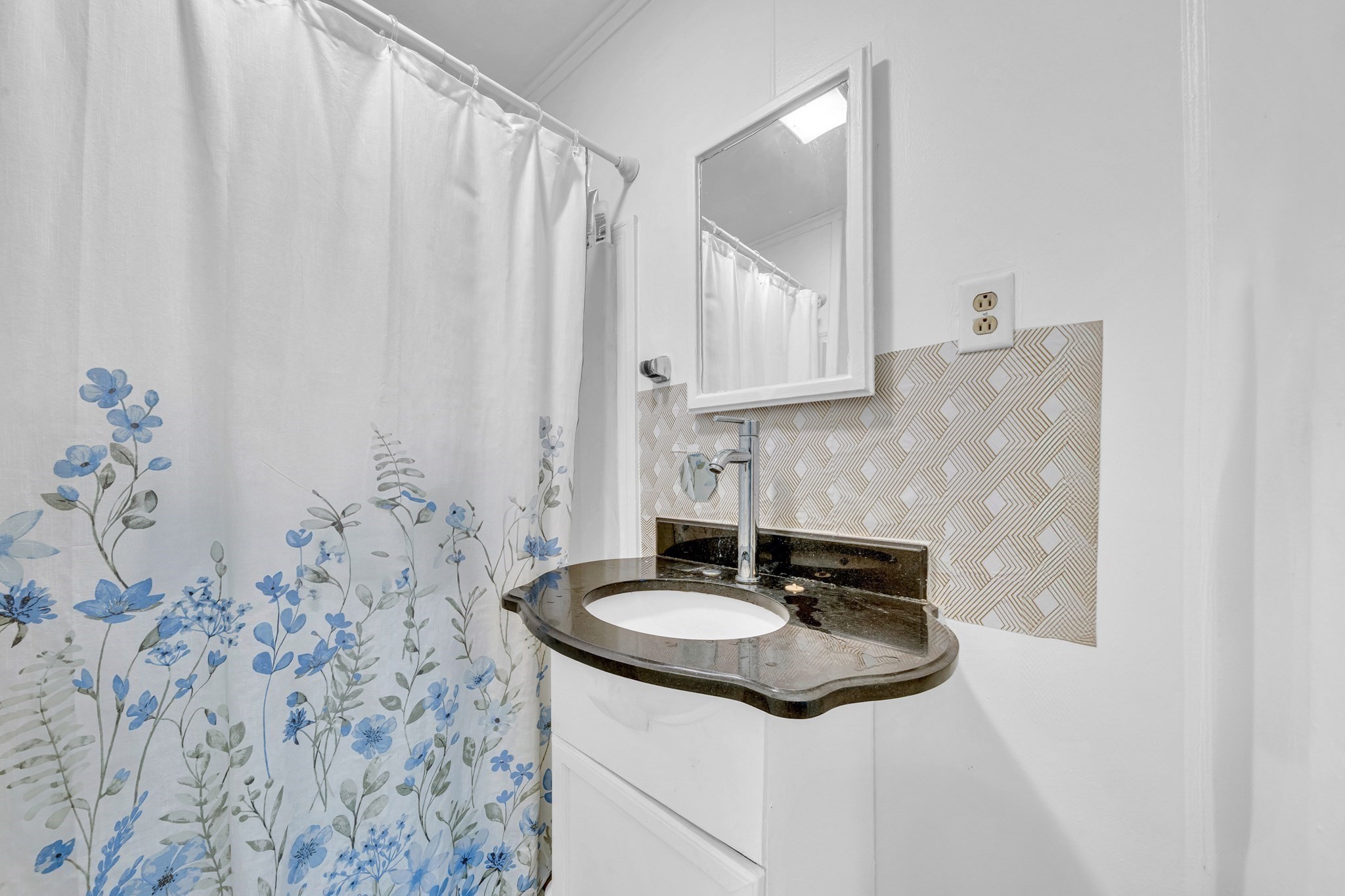 56 Park St, Hudson, MA 01749 - Image 12