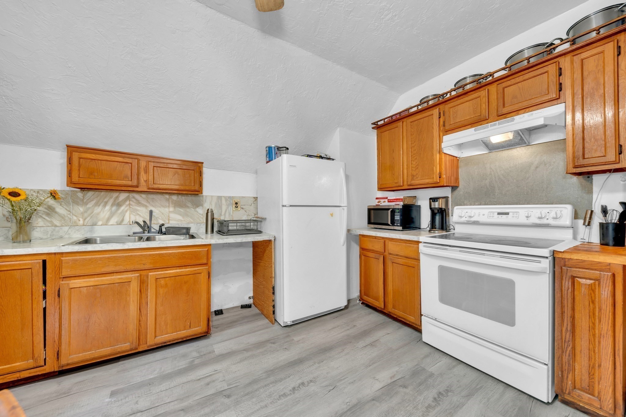 56 Park St, Hudson, MA 01749 - Image 23