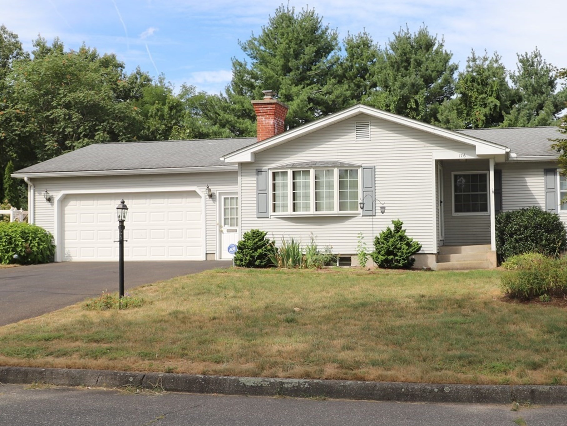 176 Asselin St., Chicopee, MA 01020