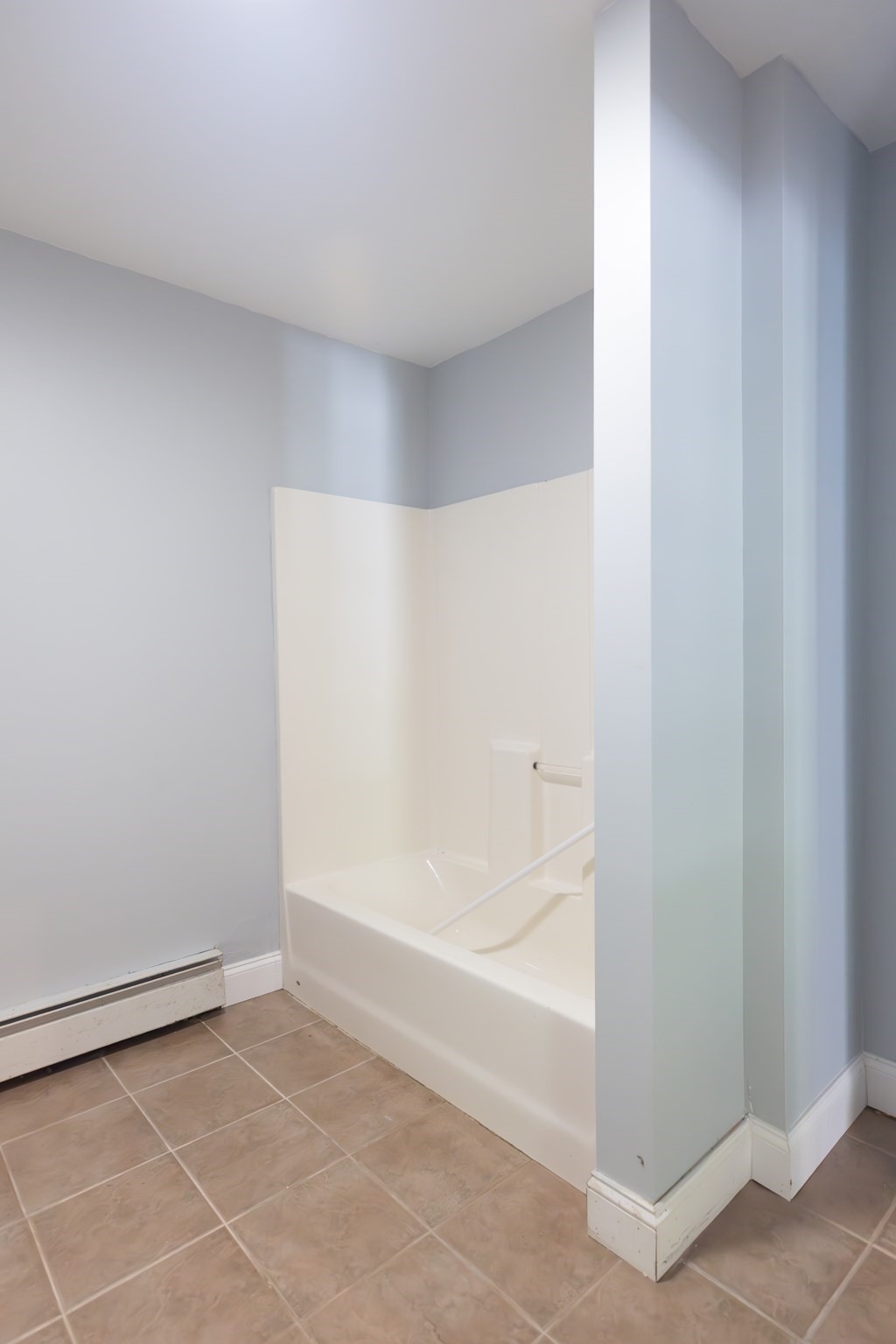 126 Dyer St, Gardner, MA 01440 - Image 25