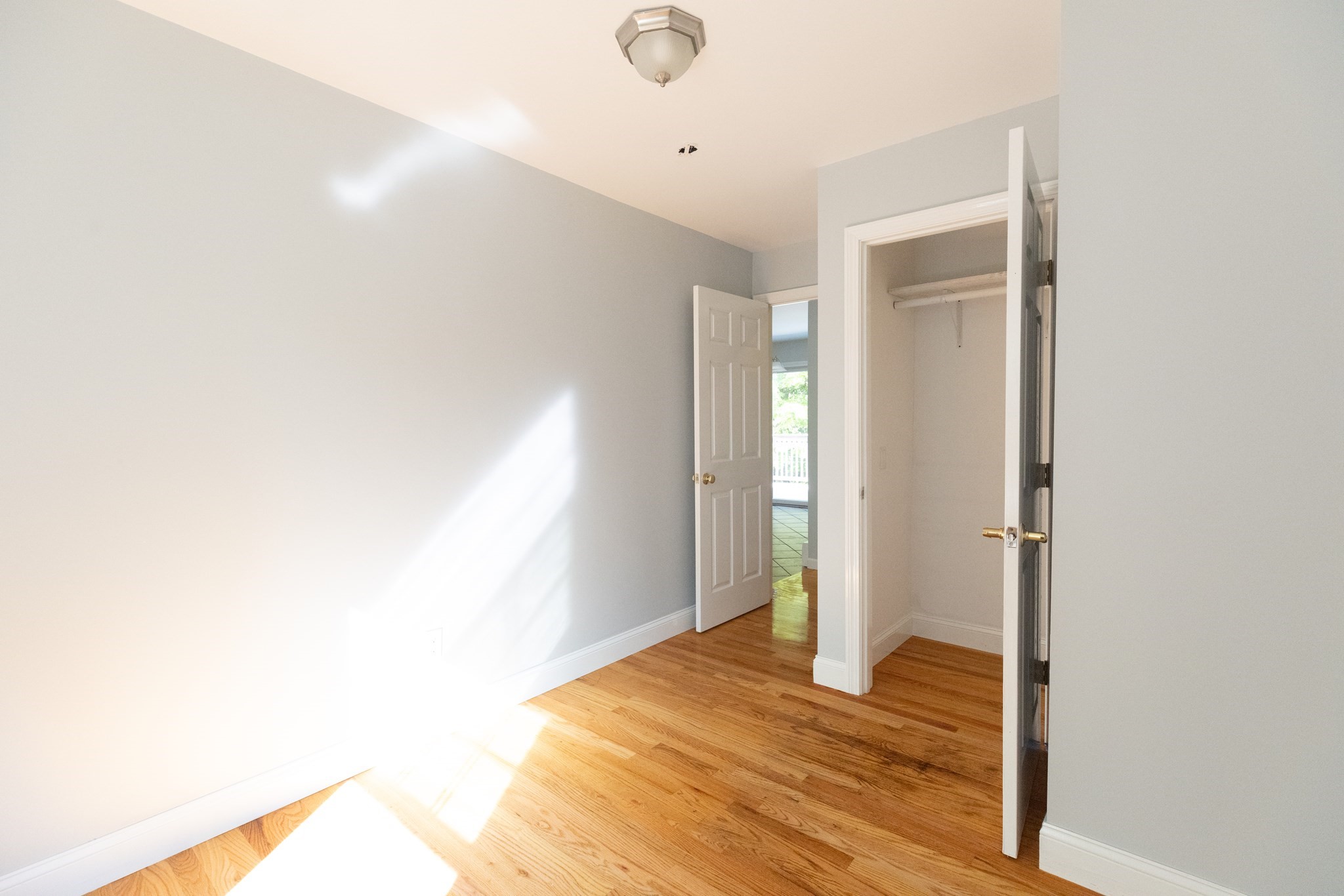 126 Dyer St, Gardner, MA 01440 - Image 10