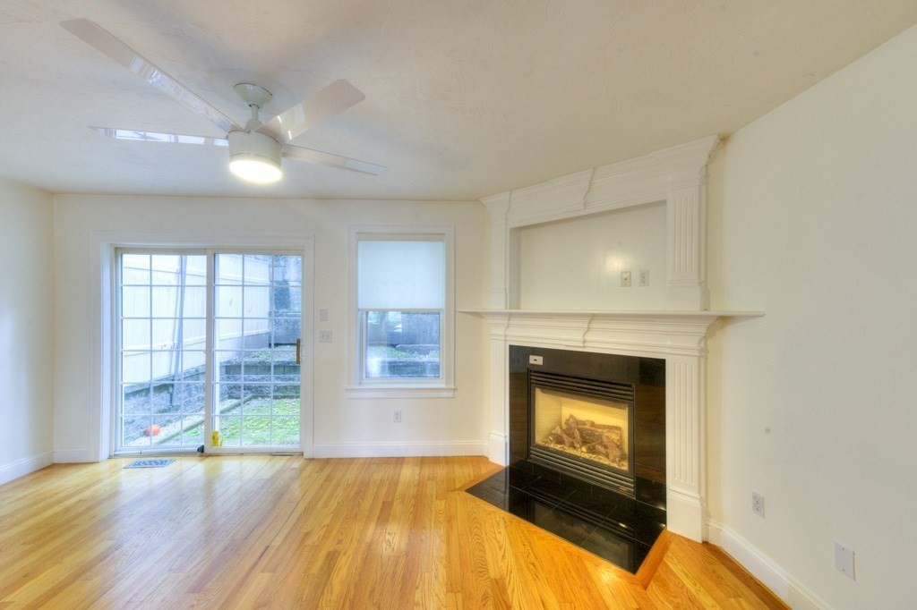 38 Johnson St, Worcester, MA 01604 - Image 11