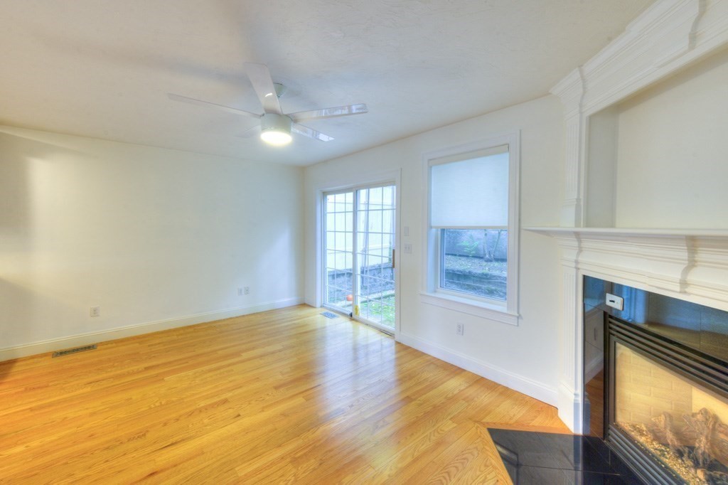 38 Johnson St, Worcester, MA 01604 - Image 13