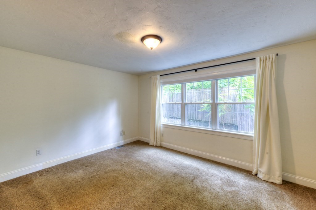 38 Johnson St, Worcester, MA 01604 - Image 21