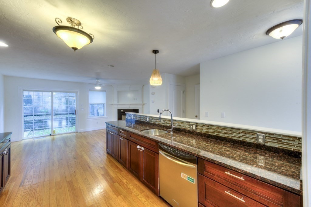 38 Johnson St Unit 38, Worcester, MA 01604 - Image 12