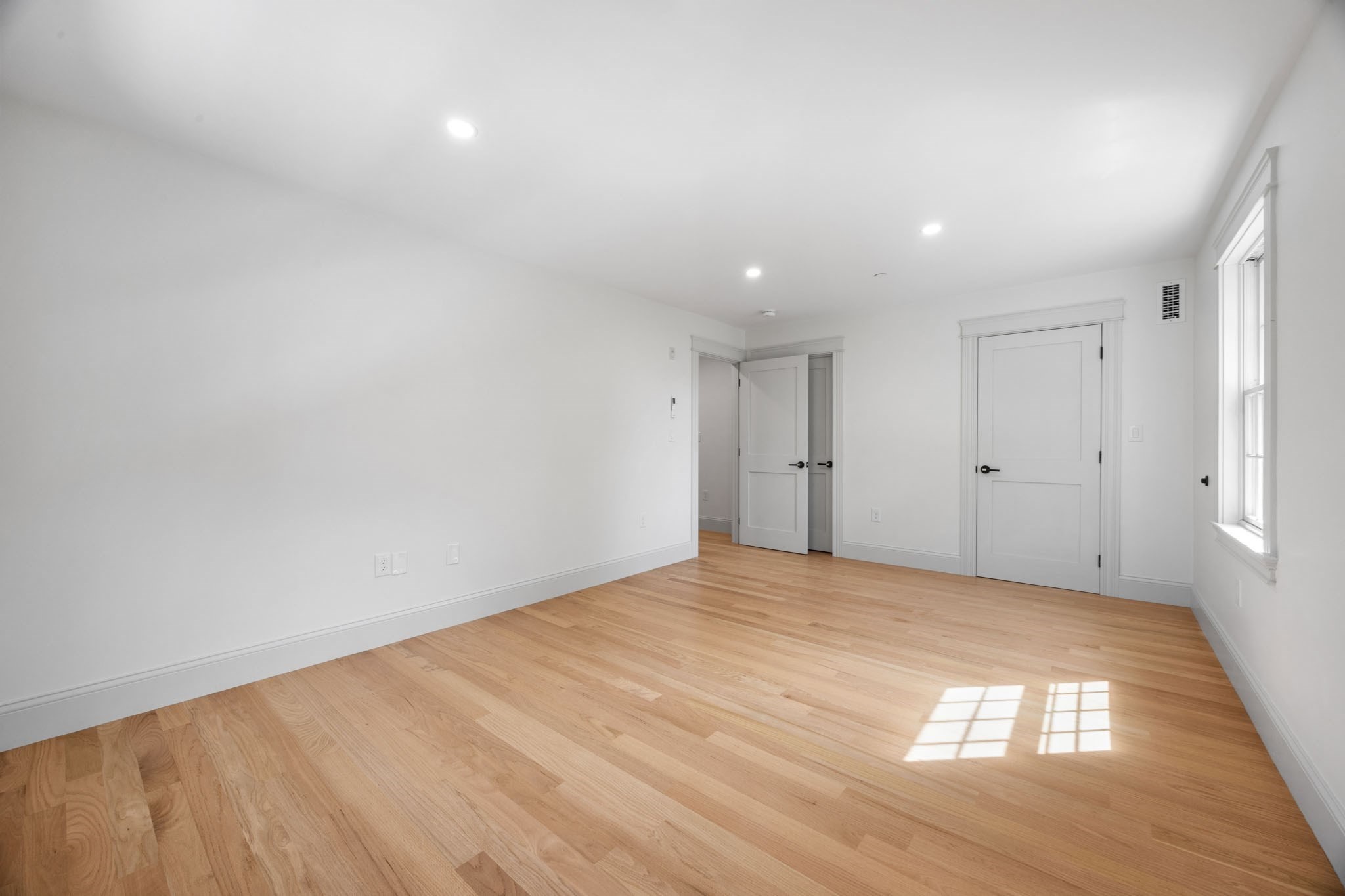 9 Swan Street Unit 3, Beverly, MA 01915 - Image 12