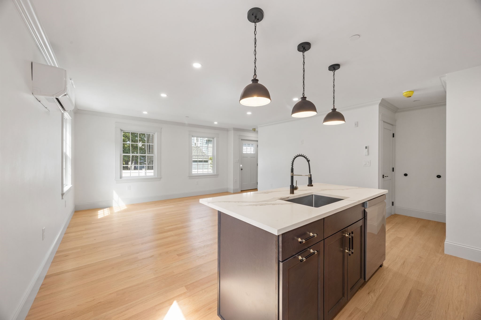 9 Swan Street Unit 3, Beverly, MA 01915 - Image 6