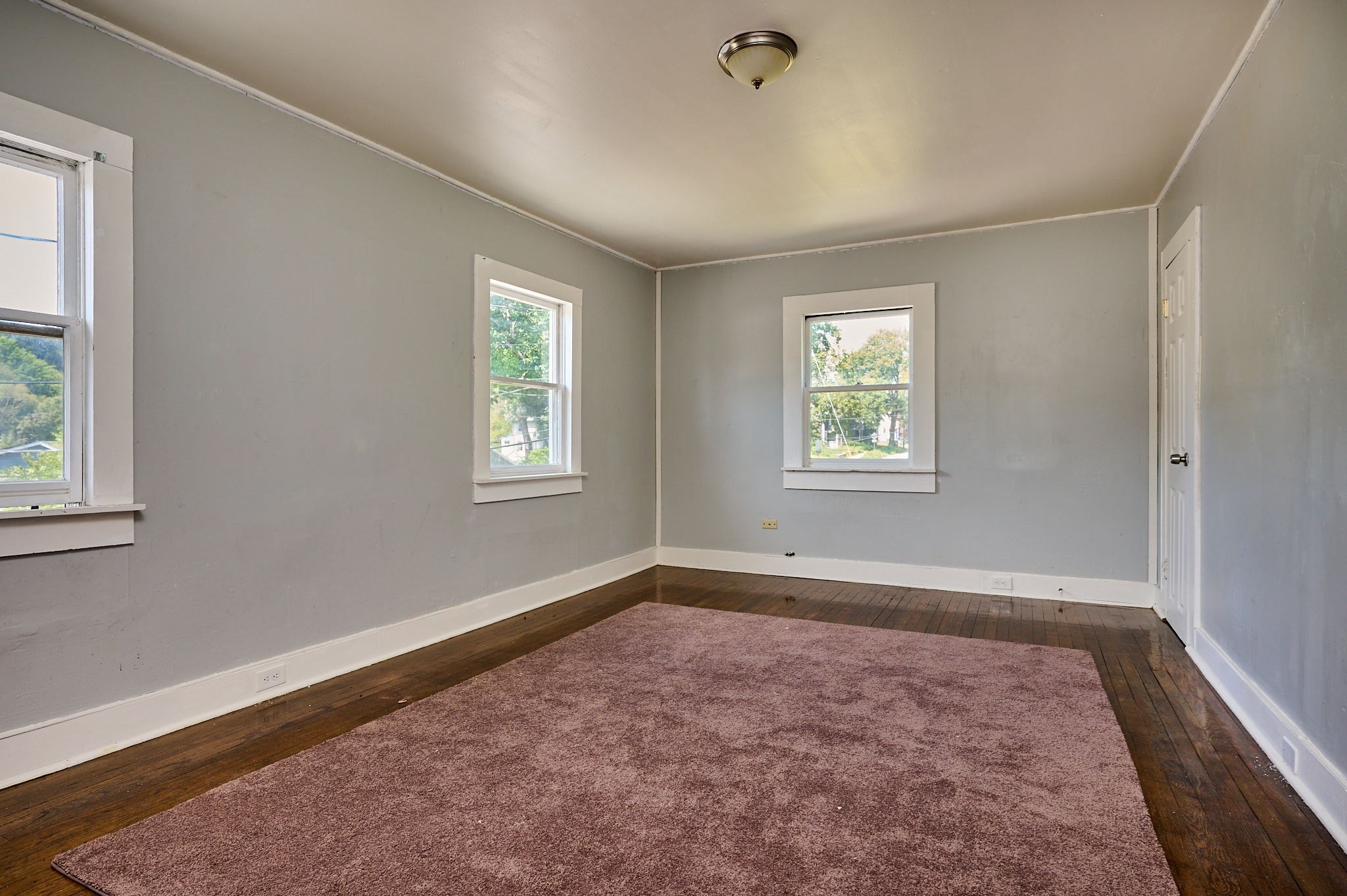 111 Deerfield St, Greenfield, MA 01301 - Image 9