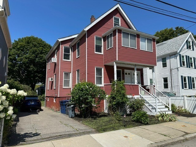 23 Brookford St Unit 2, Cambridge, MA 02140