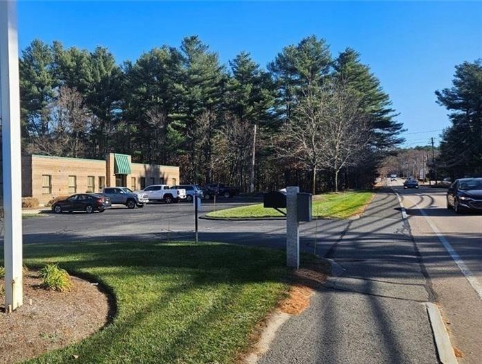 115 Mendon St, Bellingham, MA 02019 - Image 1