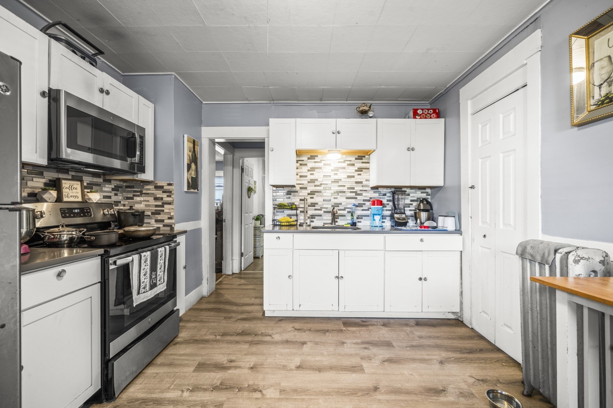 708 Carew St, Springfield, MA 01104 - Image 32