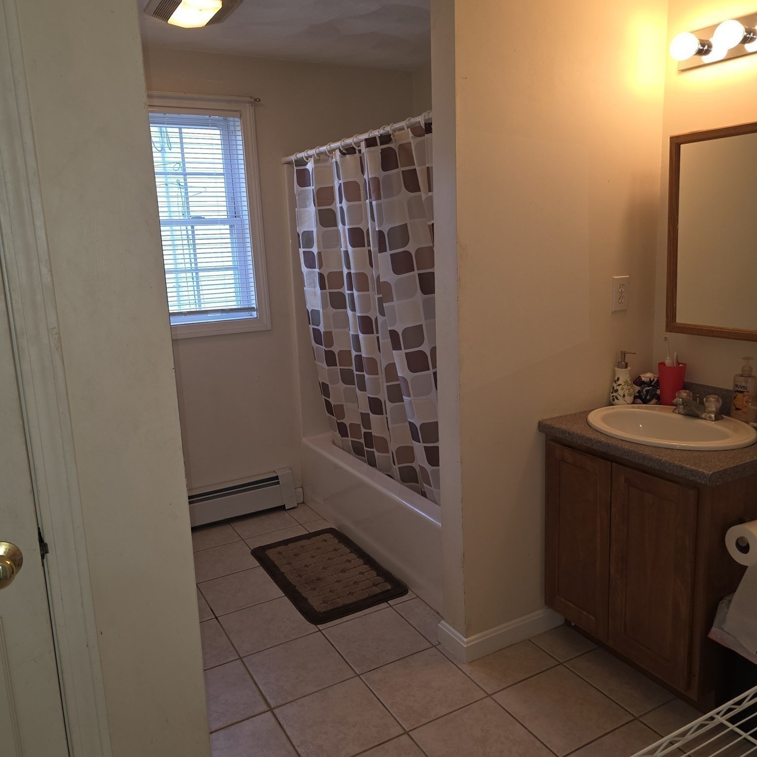11 Orchard St, Tewksbury, MA 01876 - Image 12