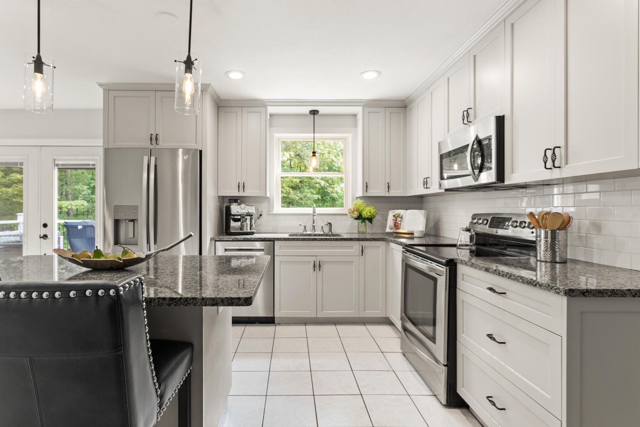 10 Lakin St, Pepperell, MA 01463 - Image 2