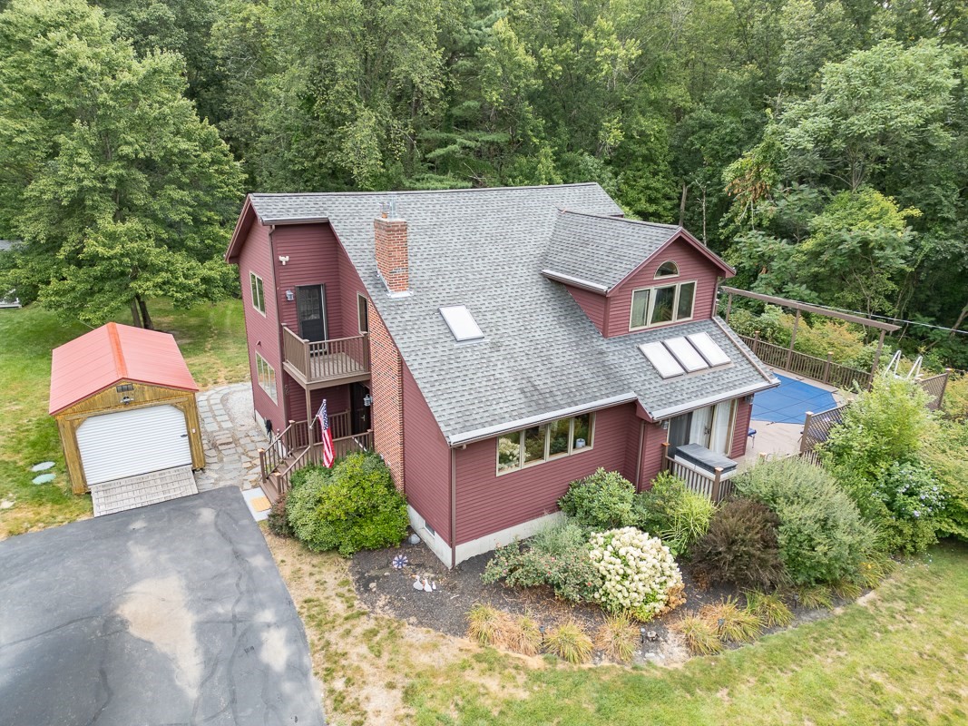 68 Mount Lebanon St, Pepperell, MA 01463