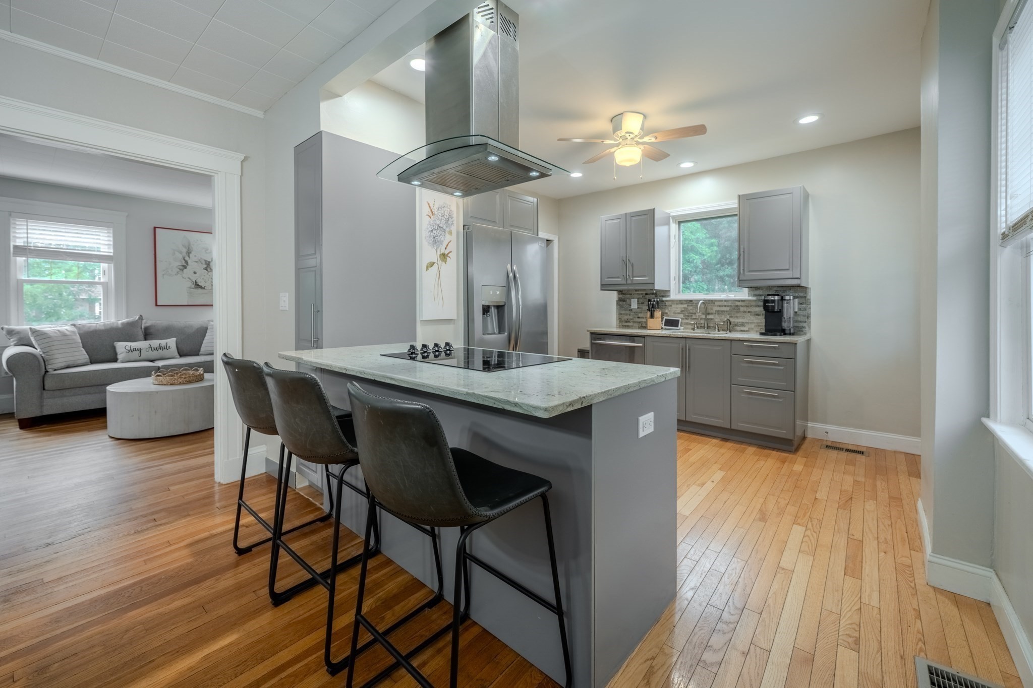 35 Lindenwood Rd, Stoneham, MA 02180