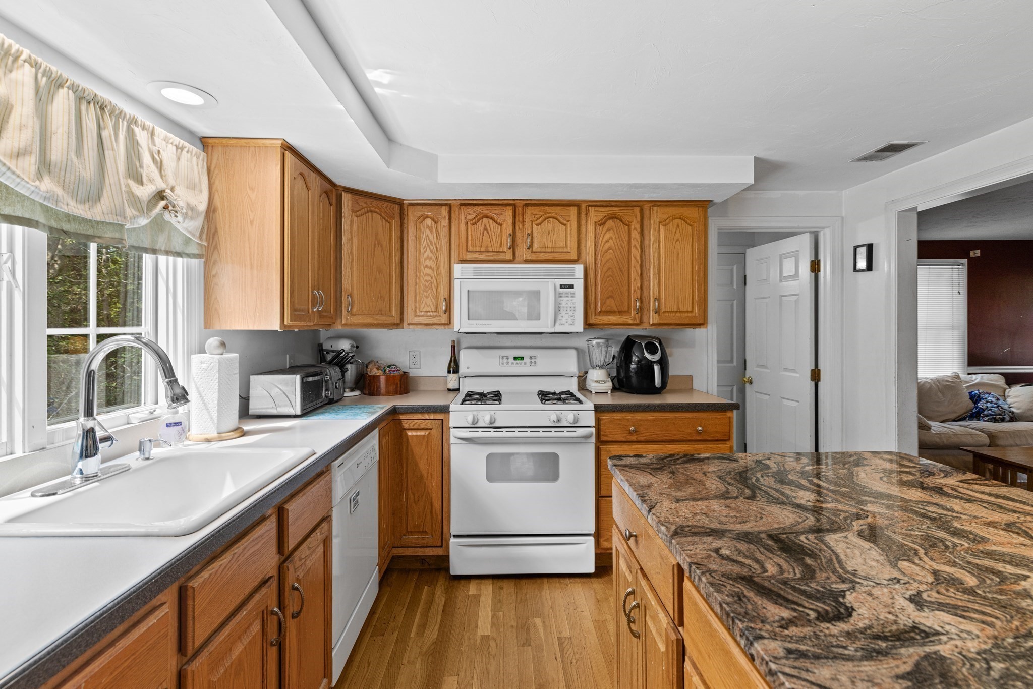 7 Great Cedar Xing, Lakeville, MA 02347 - Image 14