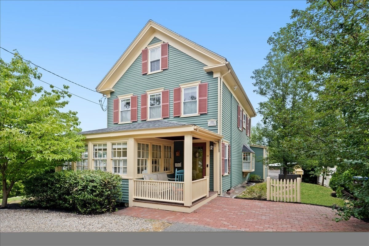 13 Ship Street, Hingham, MA 02043