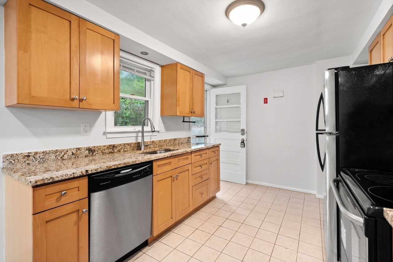 2 George Road Unit 2, Winchester, MA 01890 - Image 10