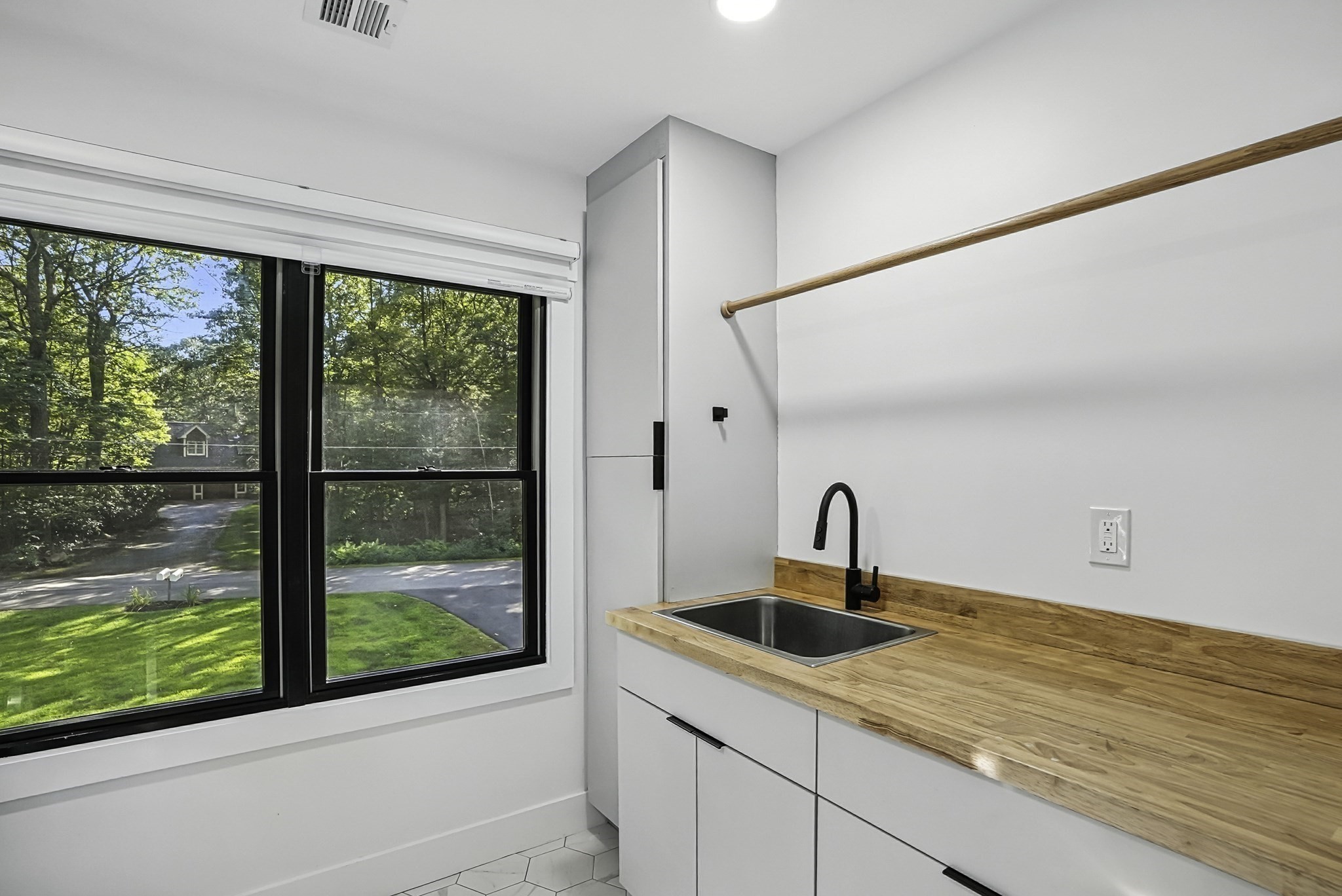 68 Pearl St, Upton, MA 01568 - Image 20