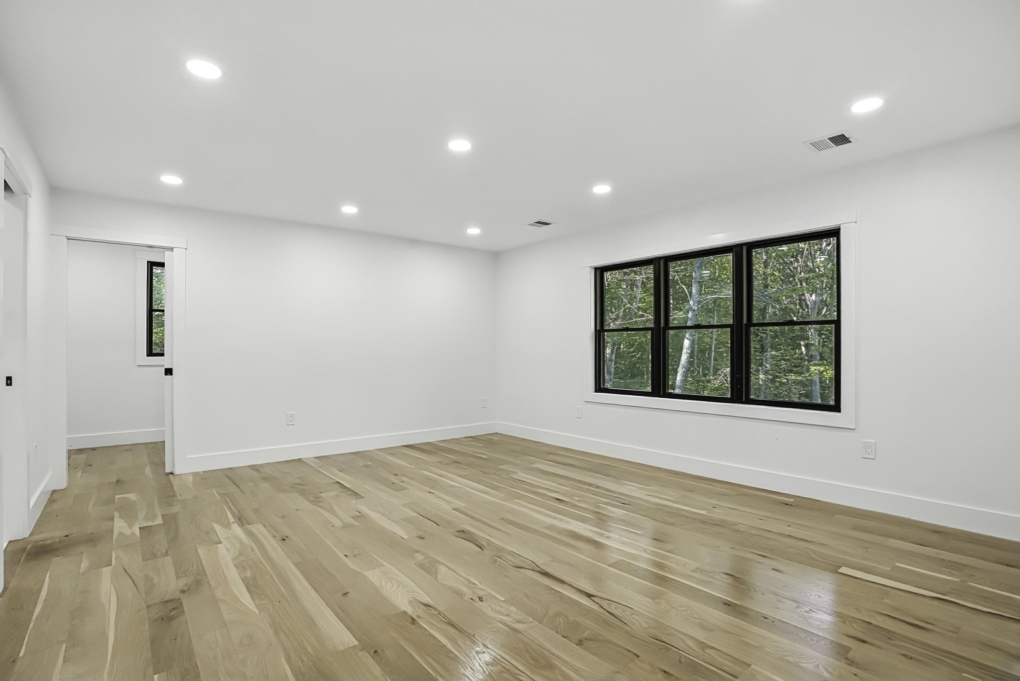 68 Pearl St, Upton, MA 01568 - Image 27