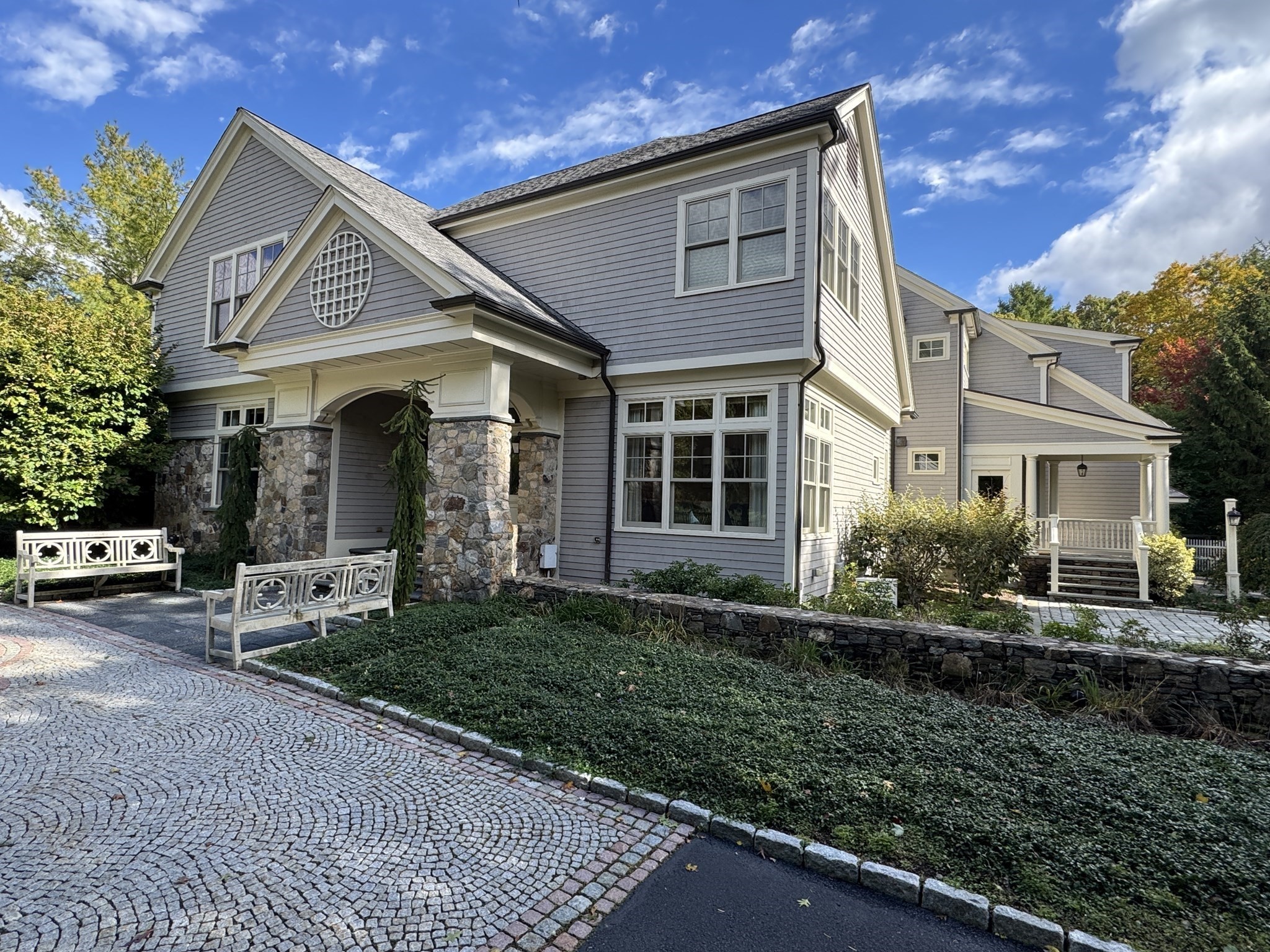 9 Stonegate Dr, Westwood, MA 02090 - Image 2