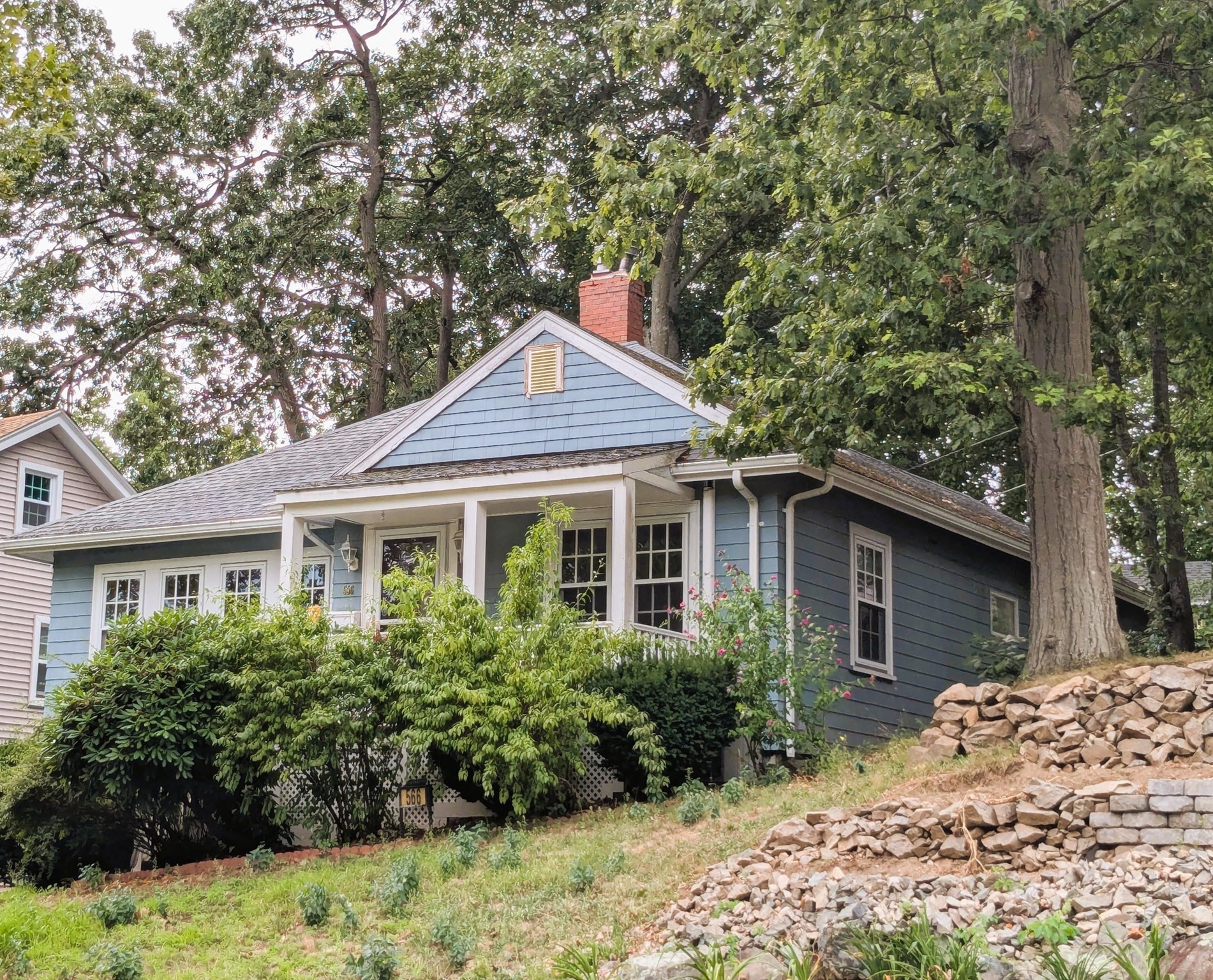 566 Fellsway E, Malden, MA 02148