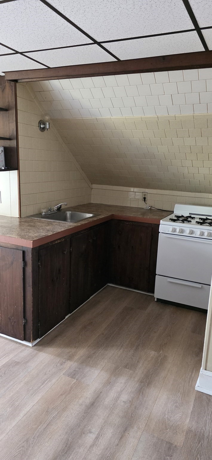 518 Cottage St, New Bedford, MA 02740 - Image 12