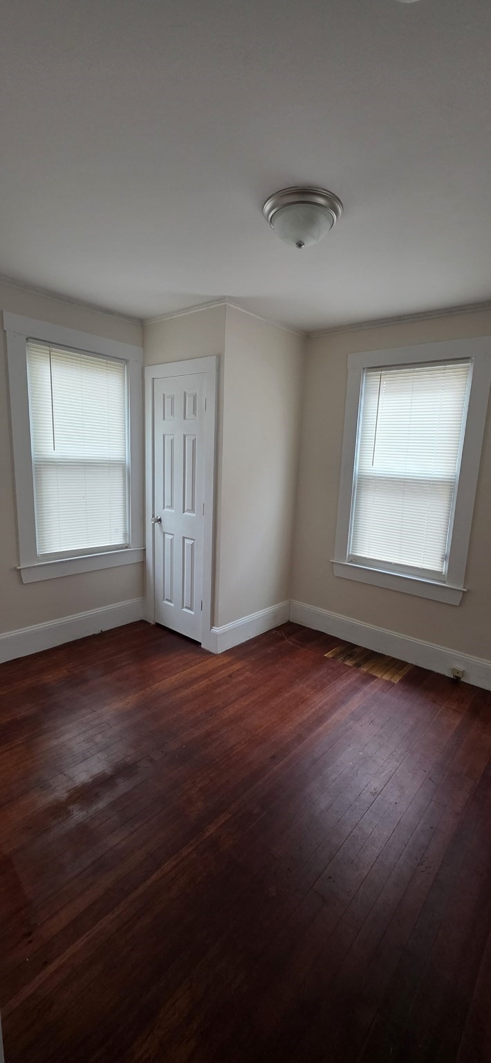 518 Cottage St, New Bedford, MA 02740 - Image 16