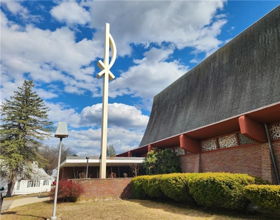 871 Harris Ave, Woonsocket, RI 02895 - Image 19