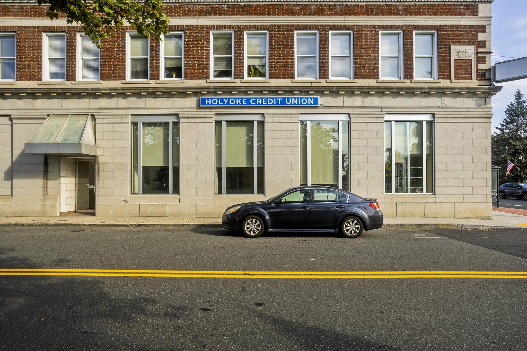 10 Central St, West Springfield, MA 01089 - Image 2