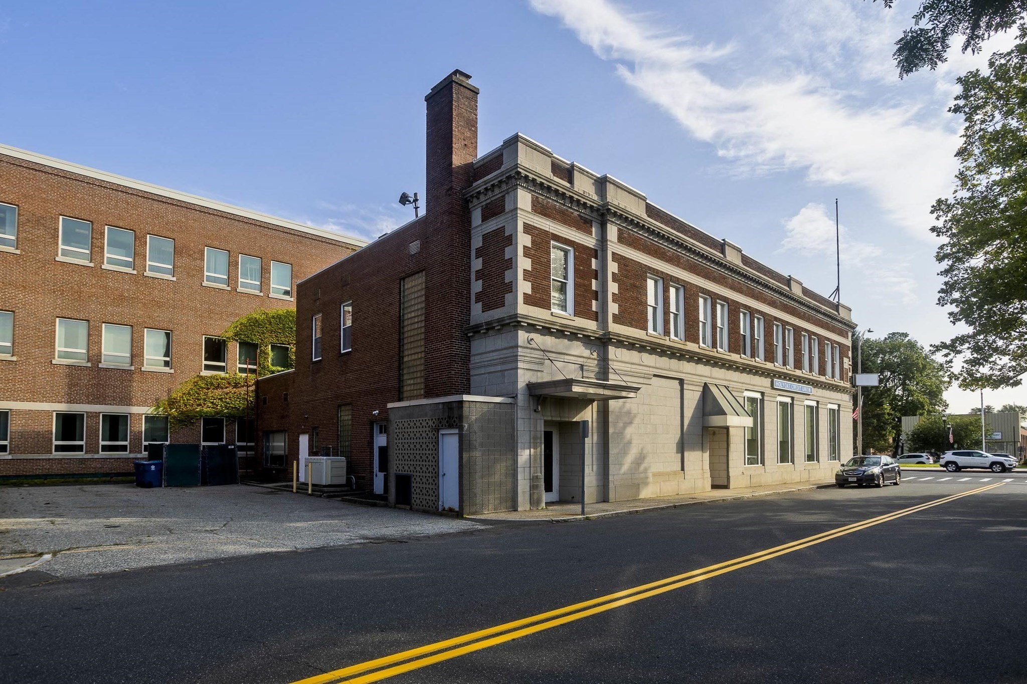 10 Central St, West Springfield, MA 01089 - Image 13