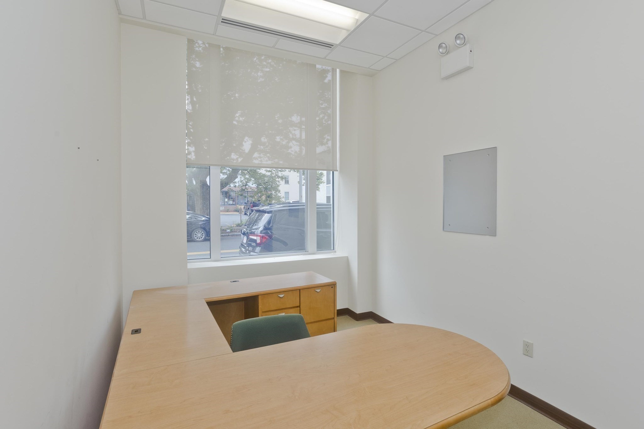 10 Central St, West Springfield, MA 01089 - Image 9