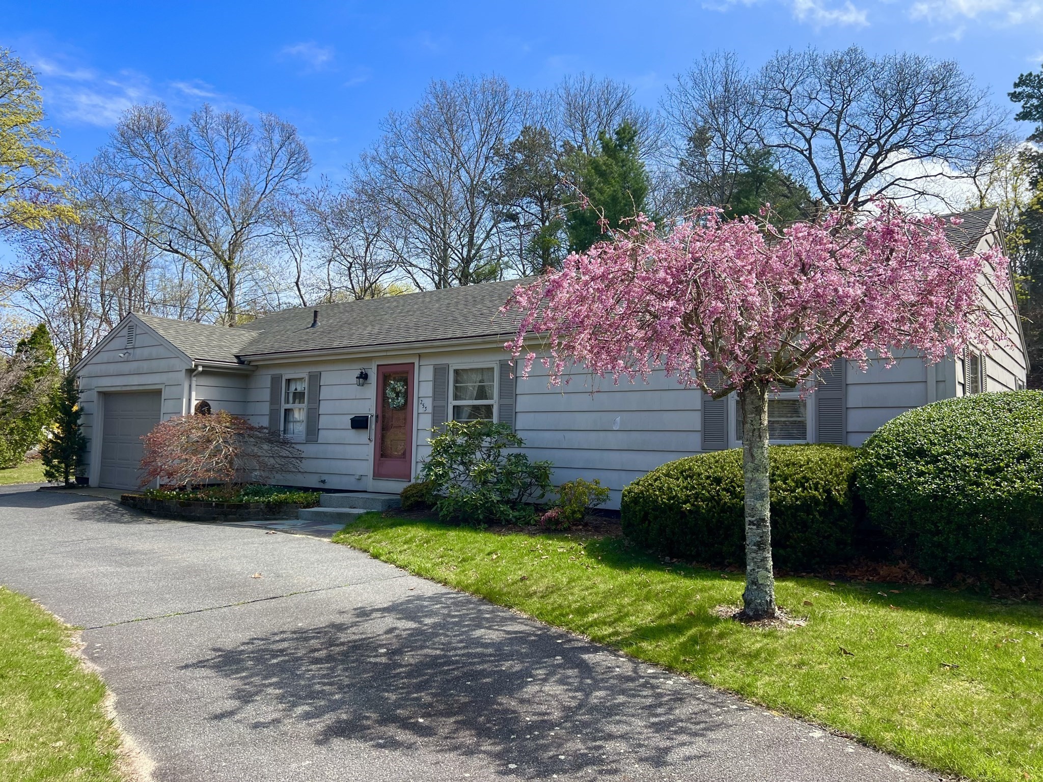 253 Sandwich St, Plymouth, MA 02360