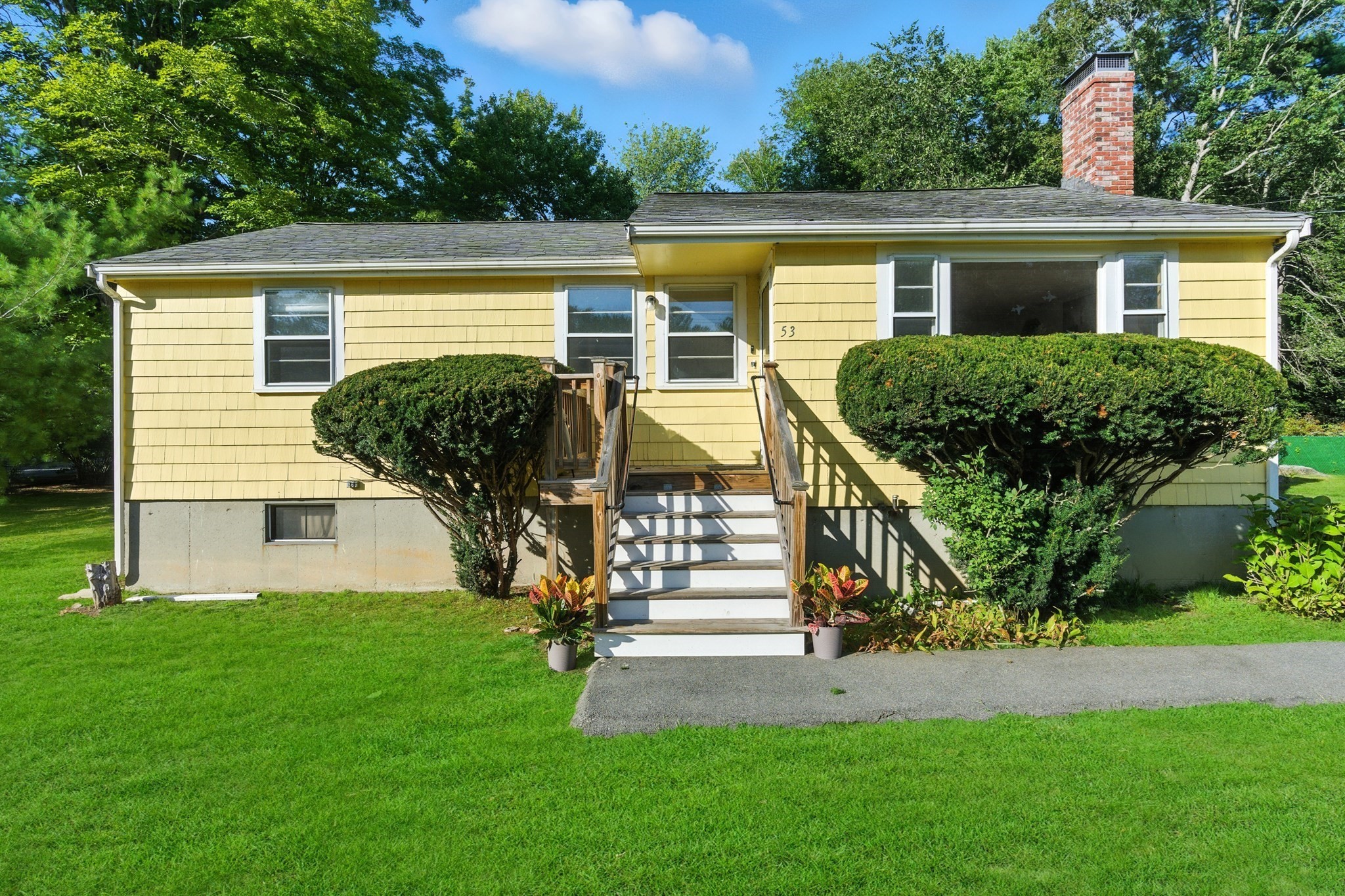 53 Park St, North Reading, MA 01864