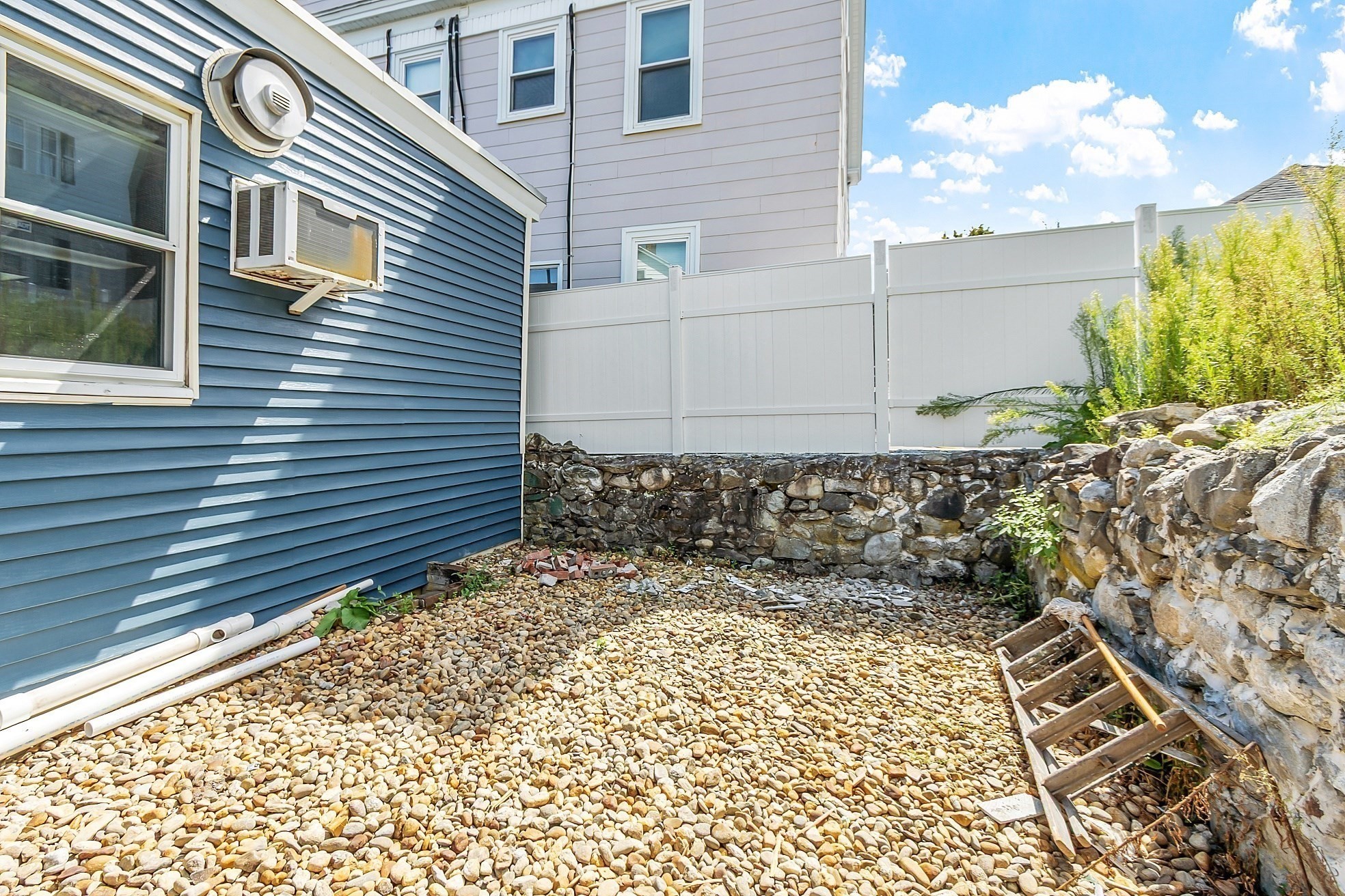 127 Lowell St, Methuen, MA 01844 - Image 10