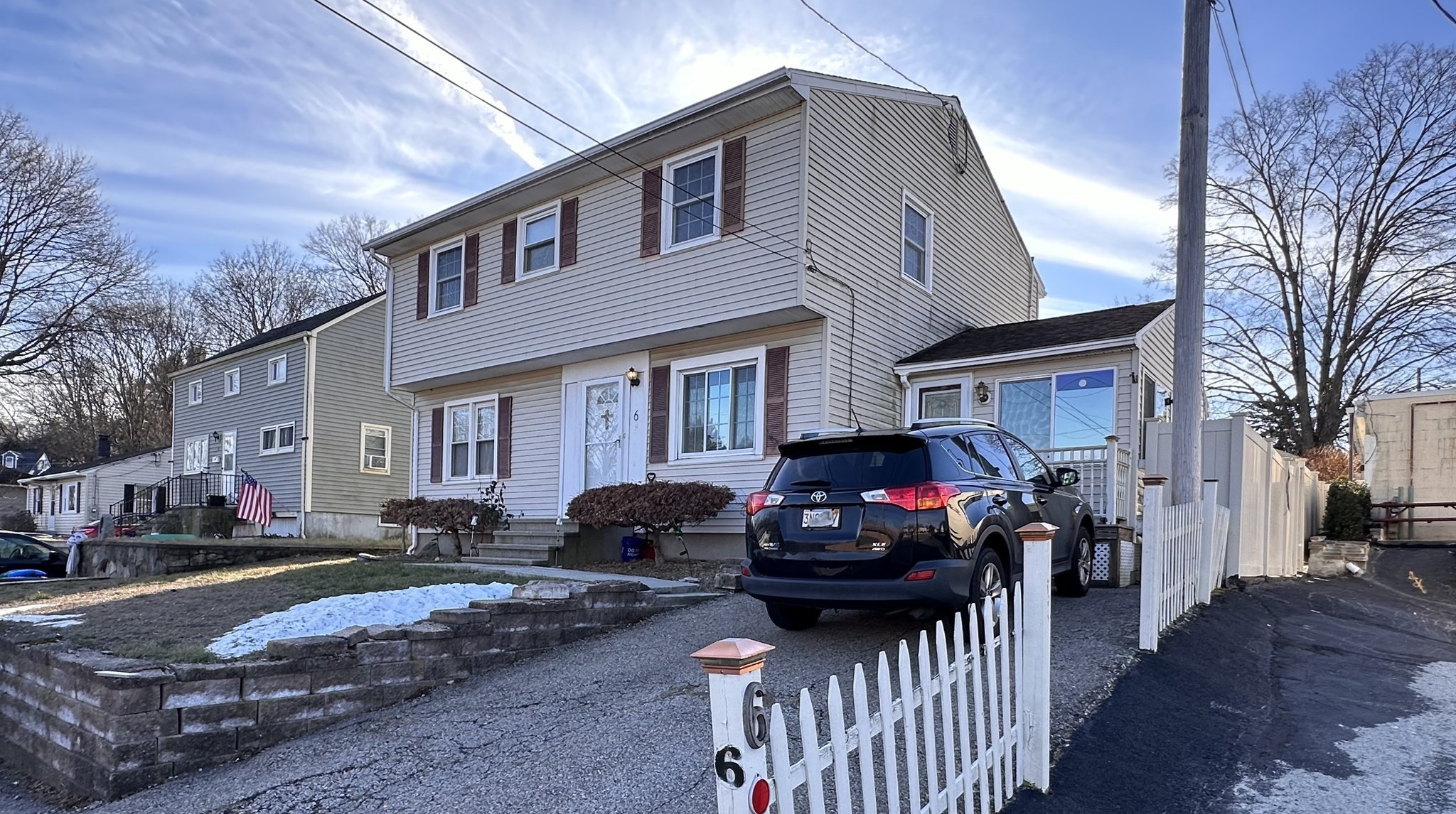 6 Hillside Ave, Webster, MA 01570 - Image 3