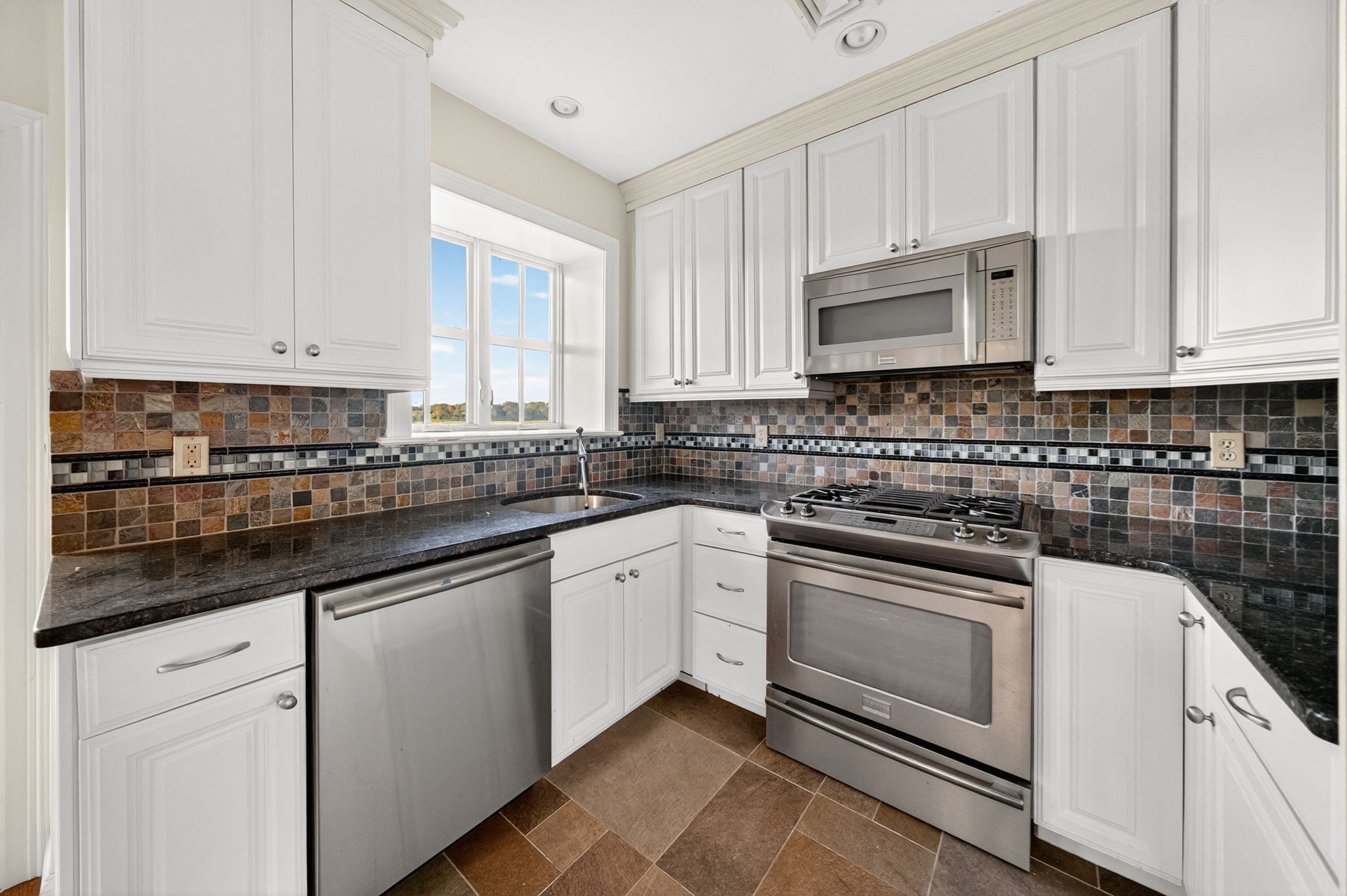 12 Quentin St, Quincy, MA 02169 - Image 38