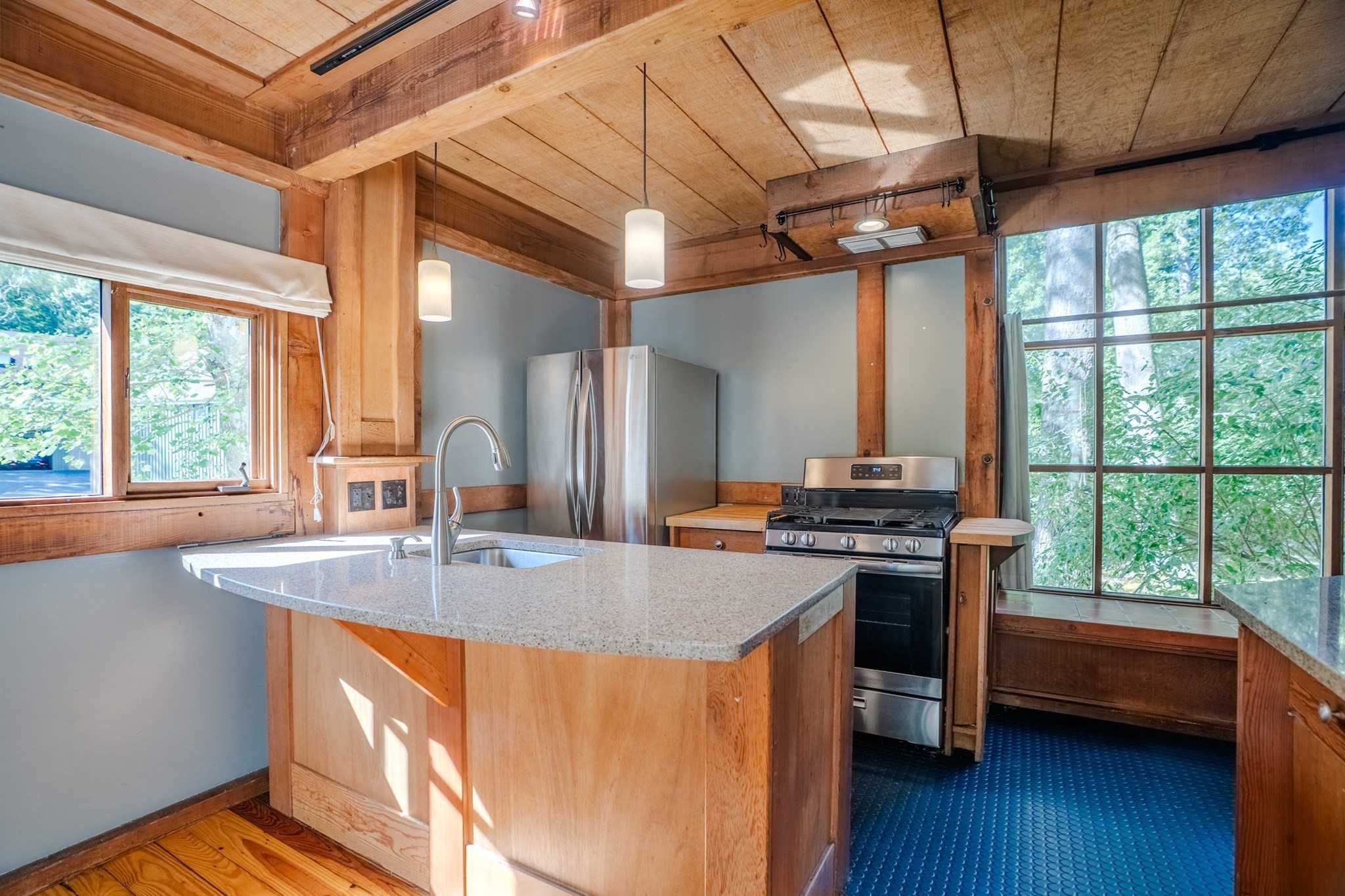 53 Pine Grv Unit 53, Amherst, MA 01002 - Image 13