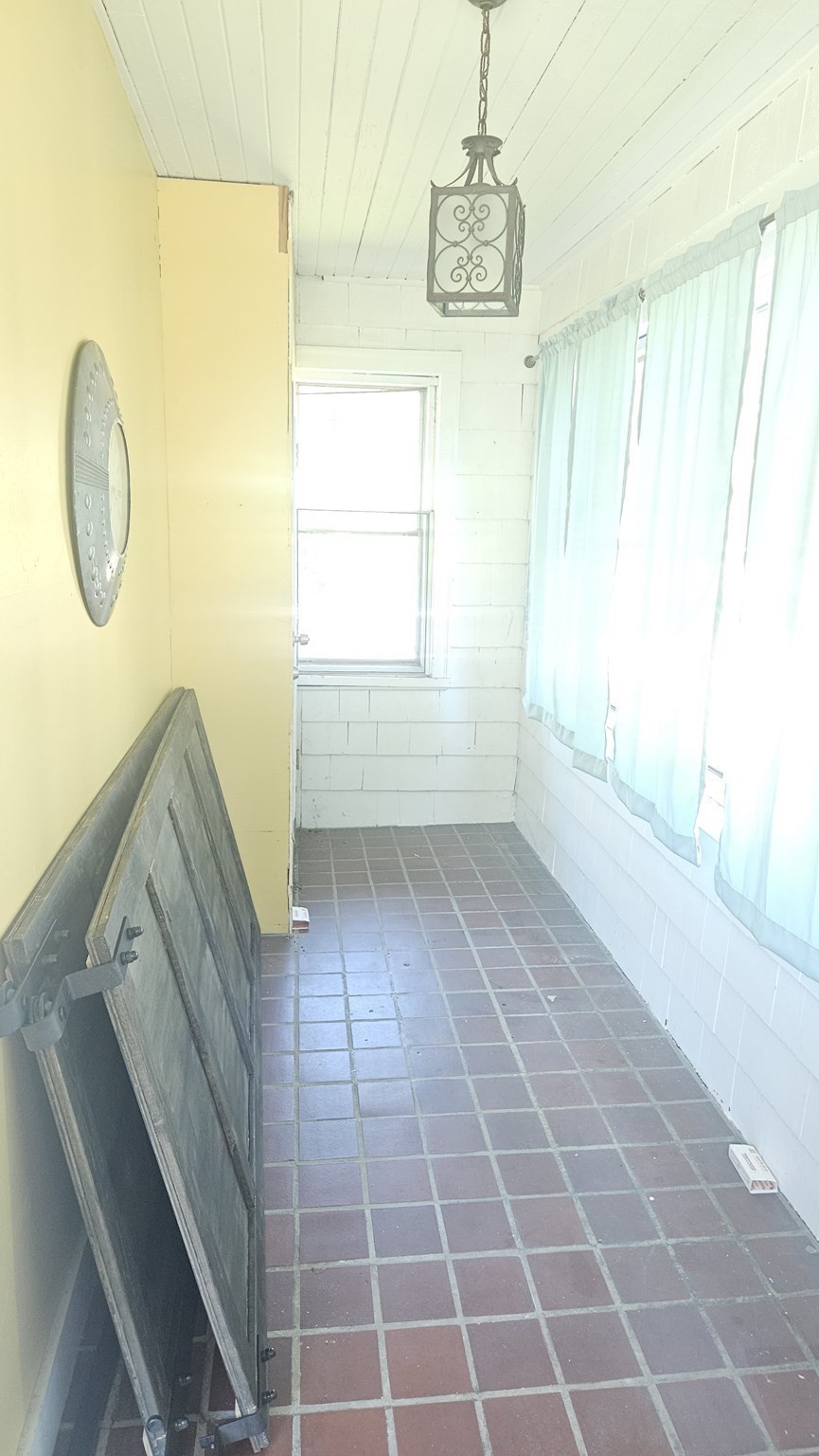 6 Eton Street, Springfield, MA 01108 - Image 13