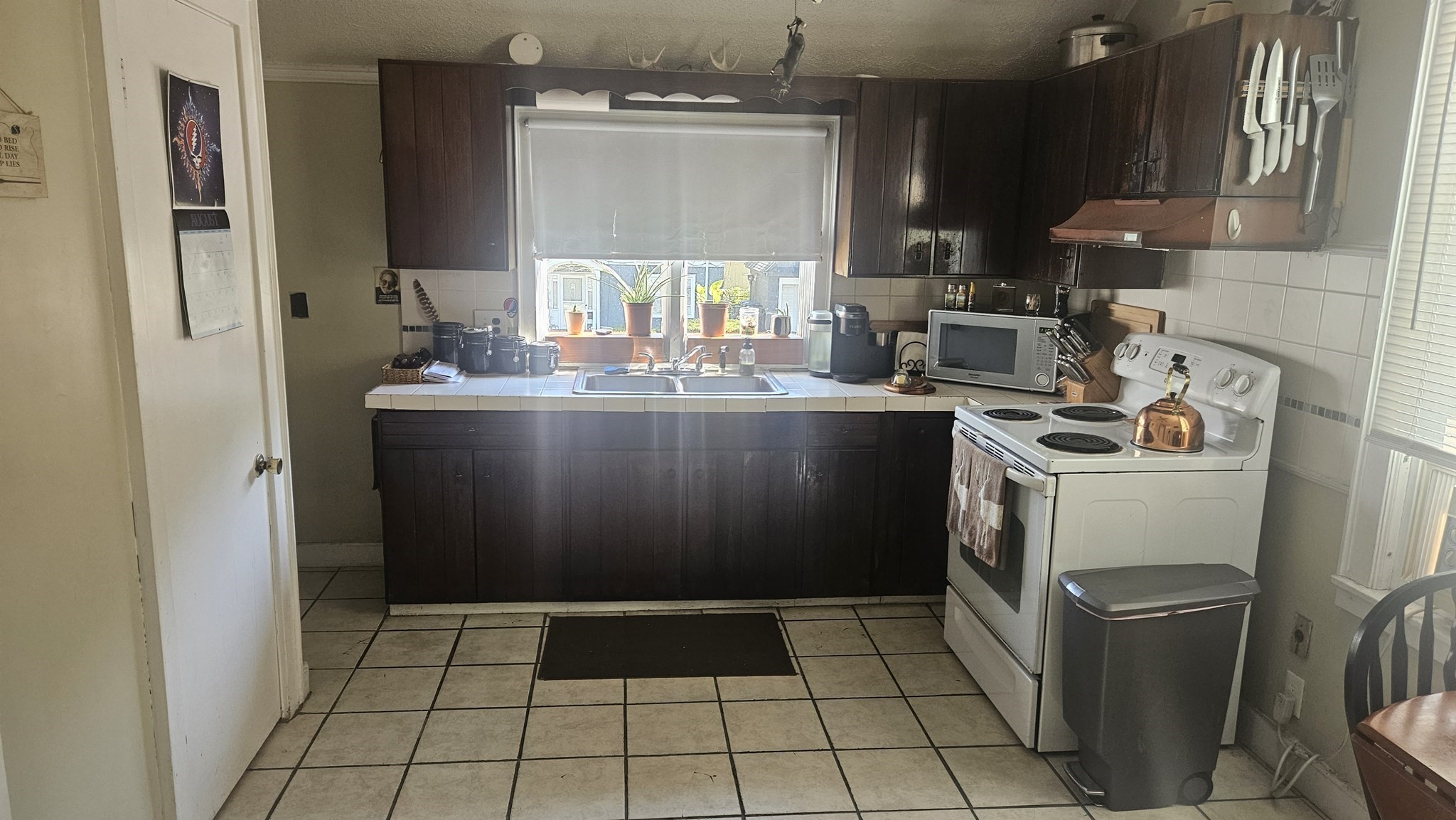 6 Eton Street, Springfield, MA 01108 - Image 21