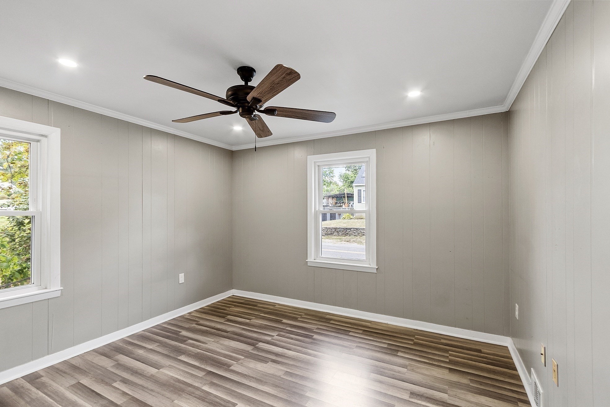 257 Spruce St, Leominster, MA 01453 - Image 16