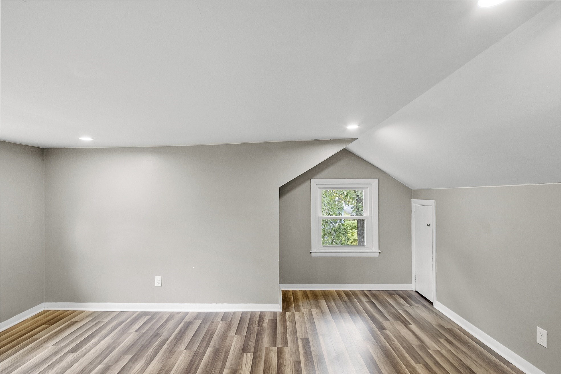 257 Spruce St, Leominster, MA 01453 - Image 17